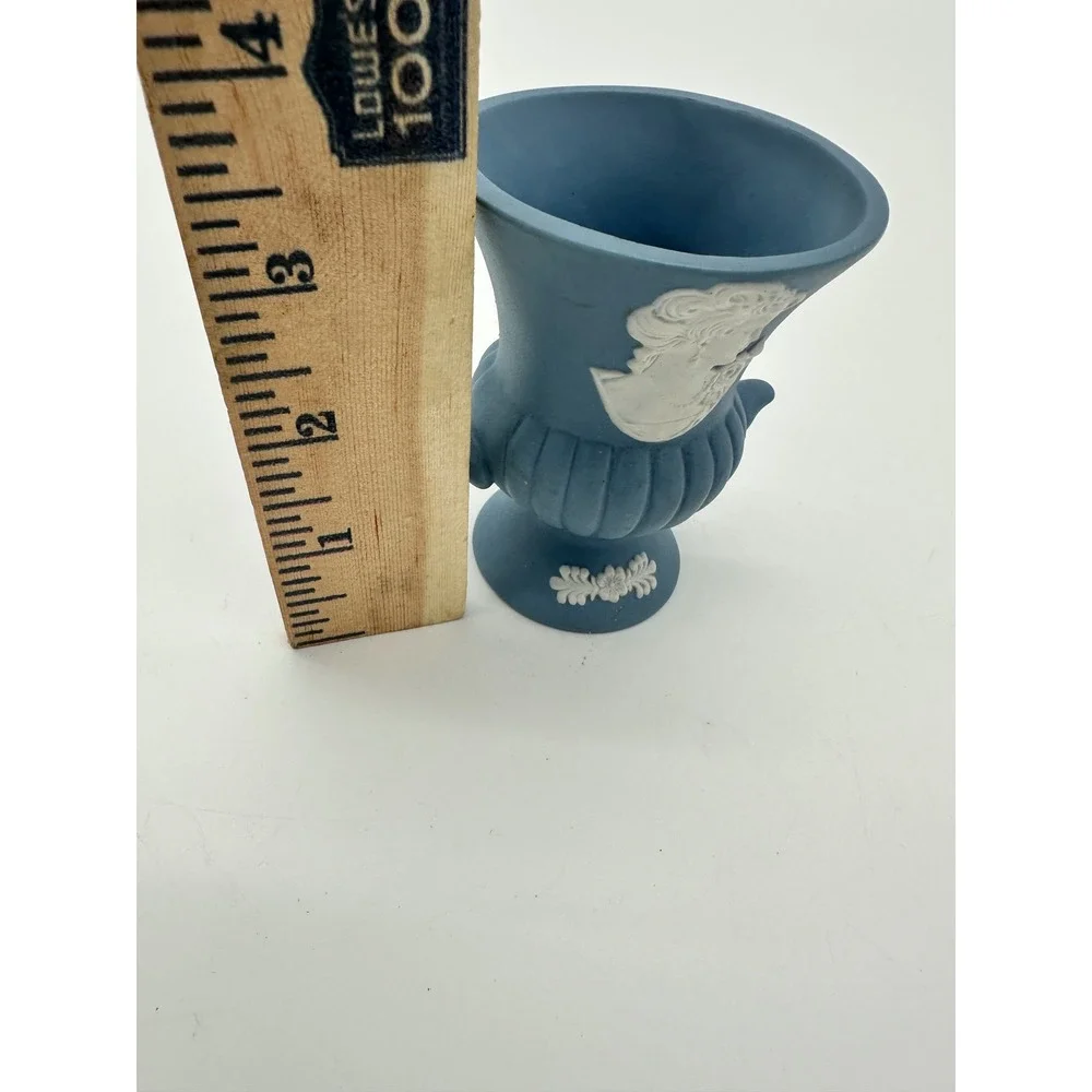 Wedgwood like Miniature Urn Vase Cameo Lady‎ Blue 3.5